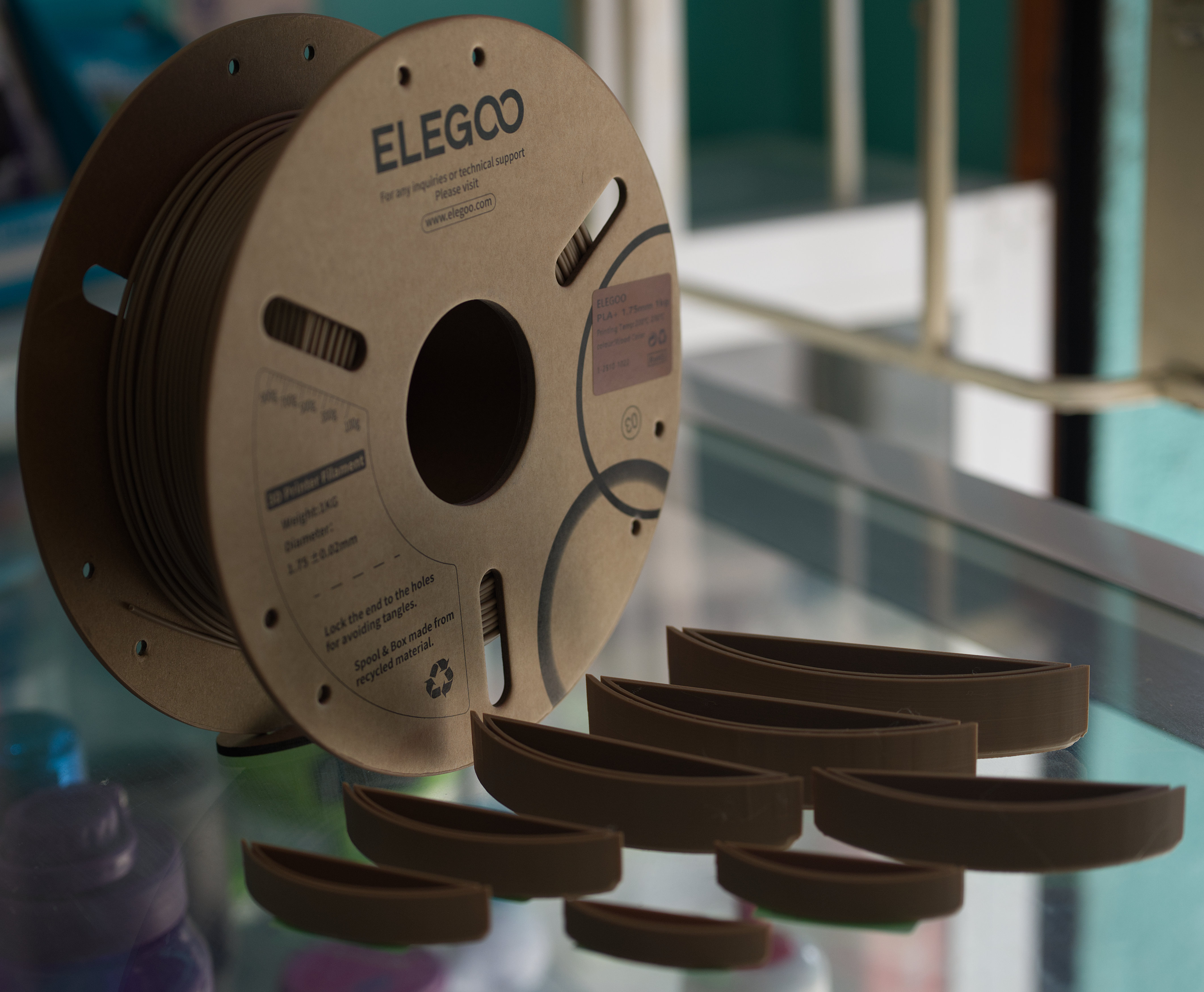 $4.00, $5.00, $6.00, $7.00, $10.00, $12.00, $14.00, $16.00 respectivamente